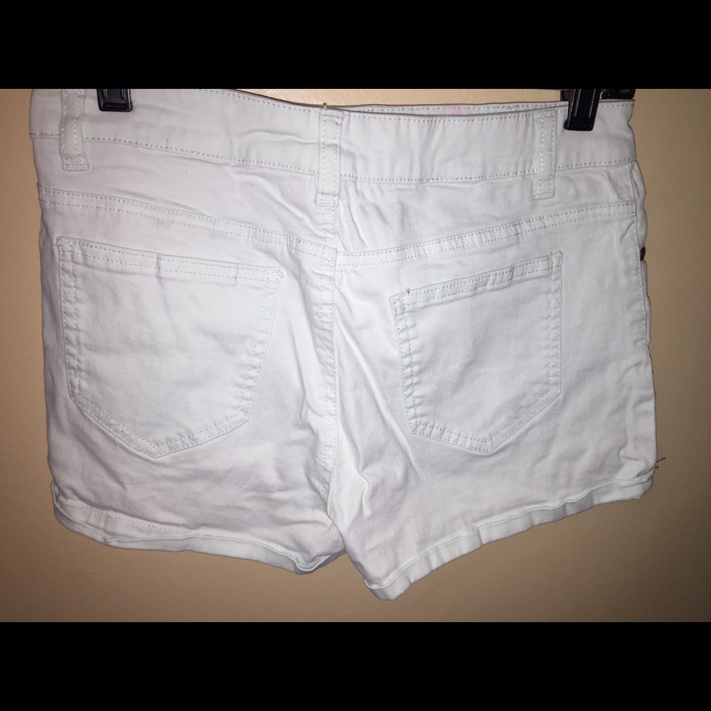 Shorts - Picture 2 of 2